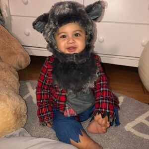 Spirit Halloween Baby Wittle Werewolf Costume (Grey Plaid)